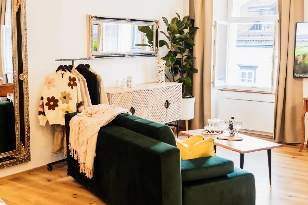 Hercules Strict City Centre Studio Apartment location